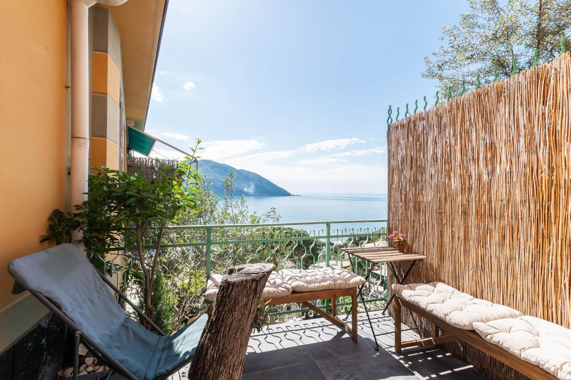 Appartamento Pet-Friendly Vista Mare Рекко Экстерьер фото